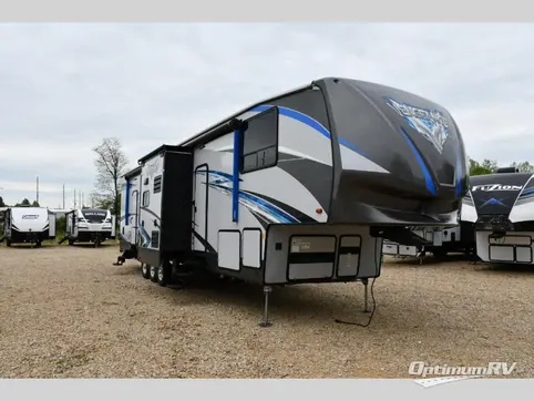 Used 2018 Forest River Vengeance 420V12 Featured Photo