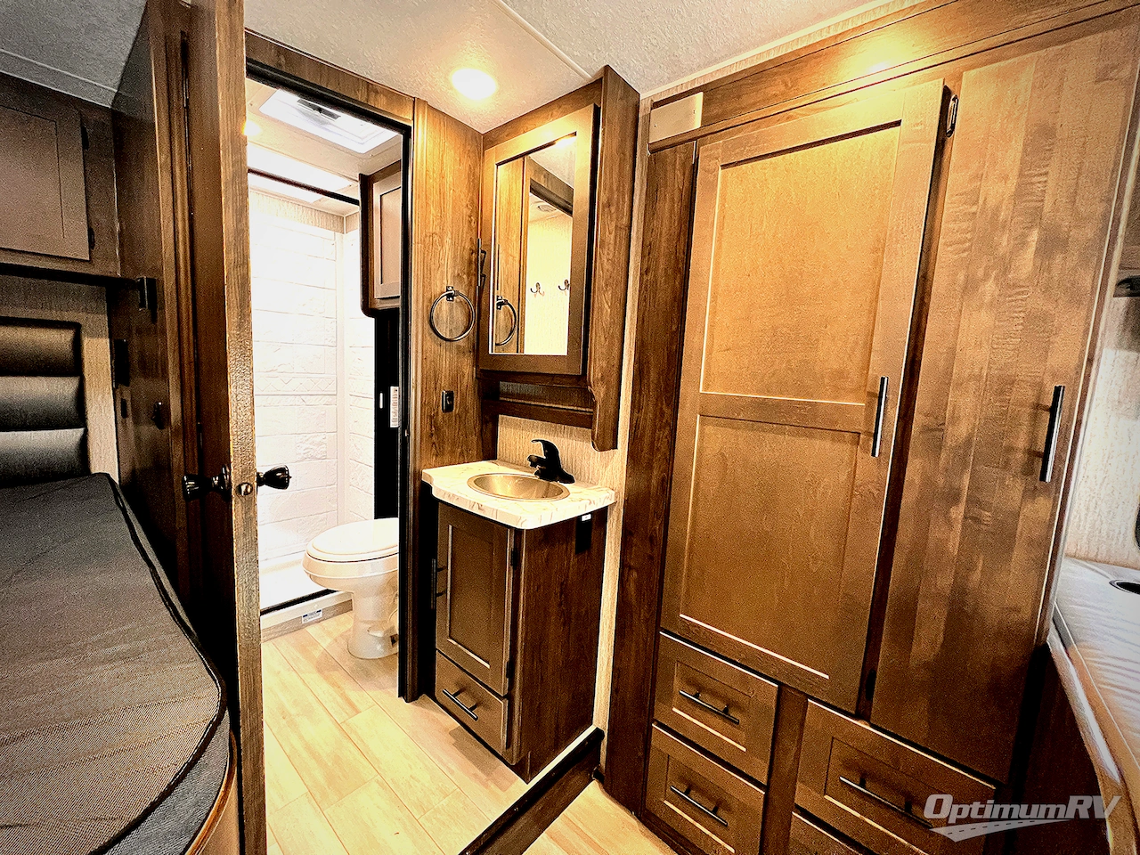 2023 Coachmen Prism LE 2150CB Photo 16