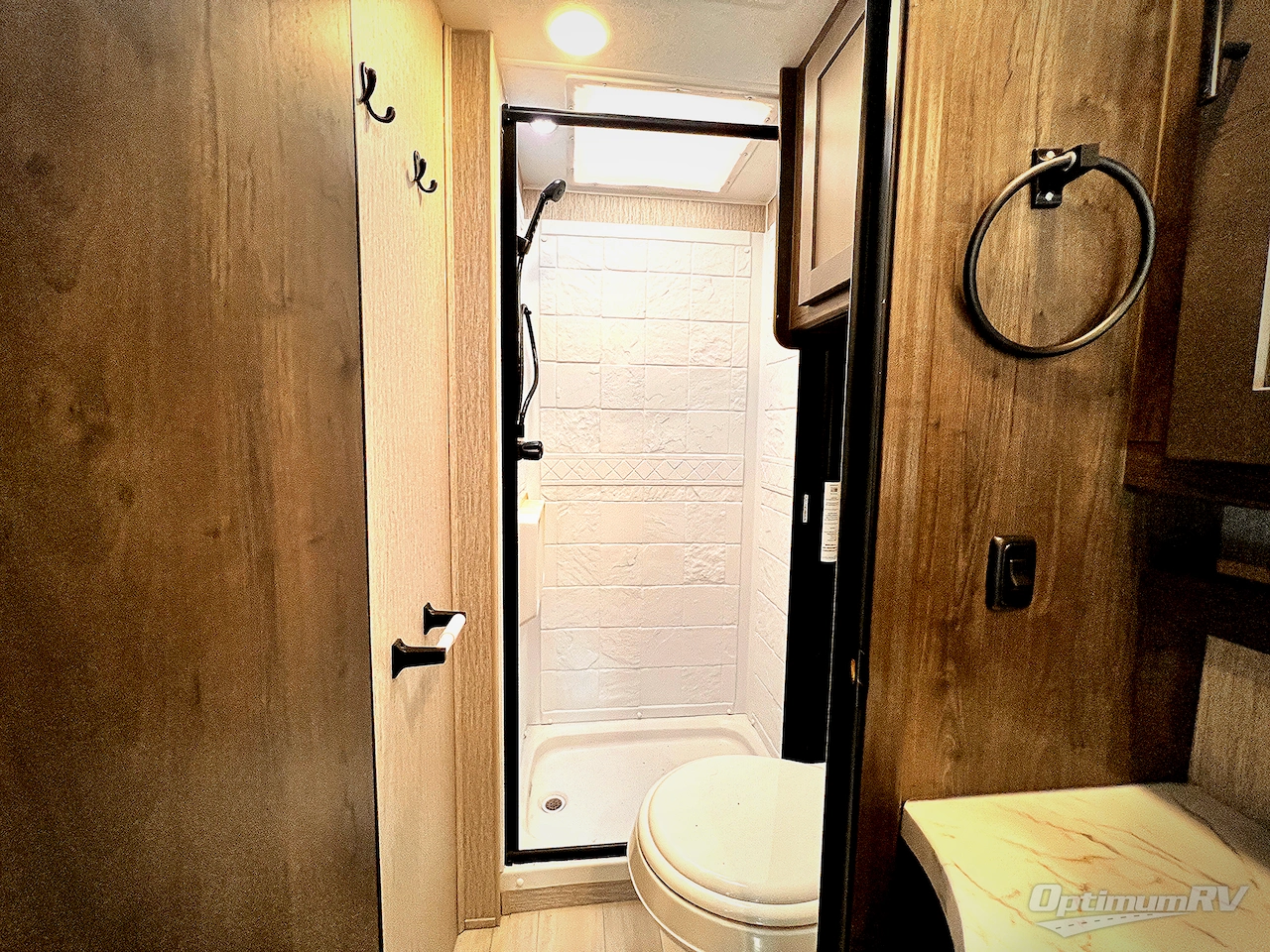 2023 Coachmen Prism LE 2150CB Photo 17