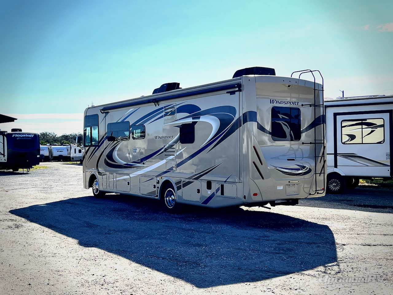 2019 Thor Windsport 29M Photo 3