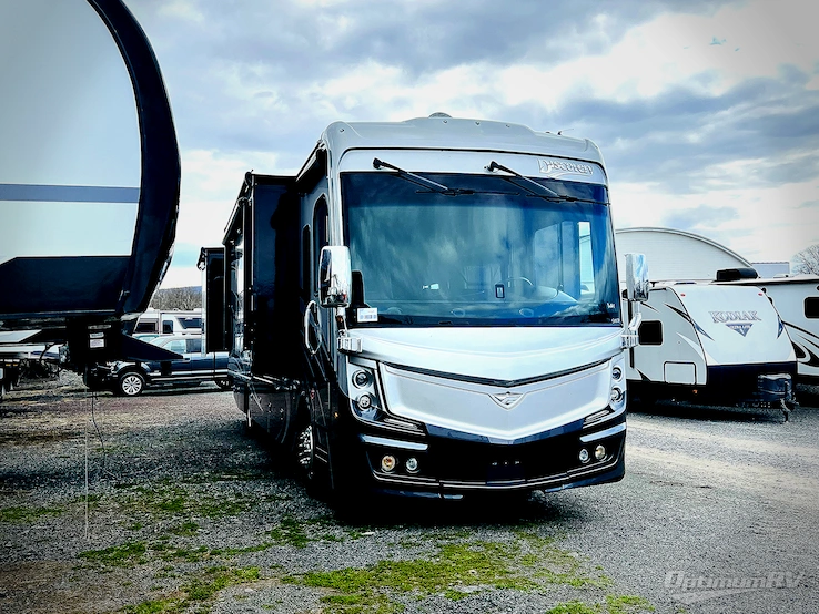 2022 Fleetwood Discovery 38K RV Photo 1
