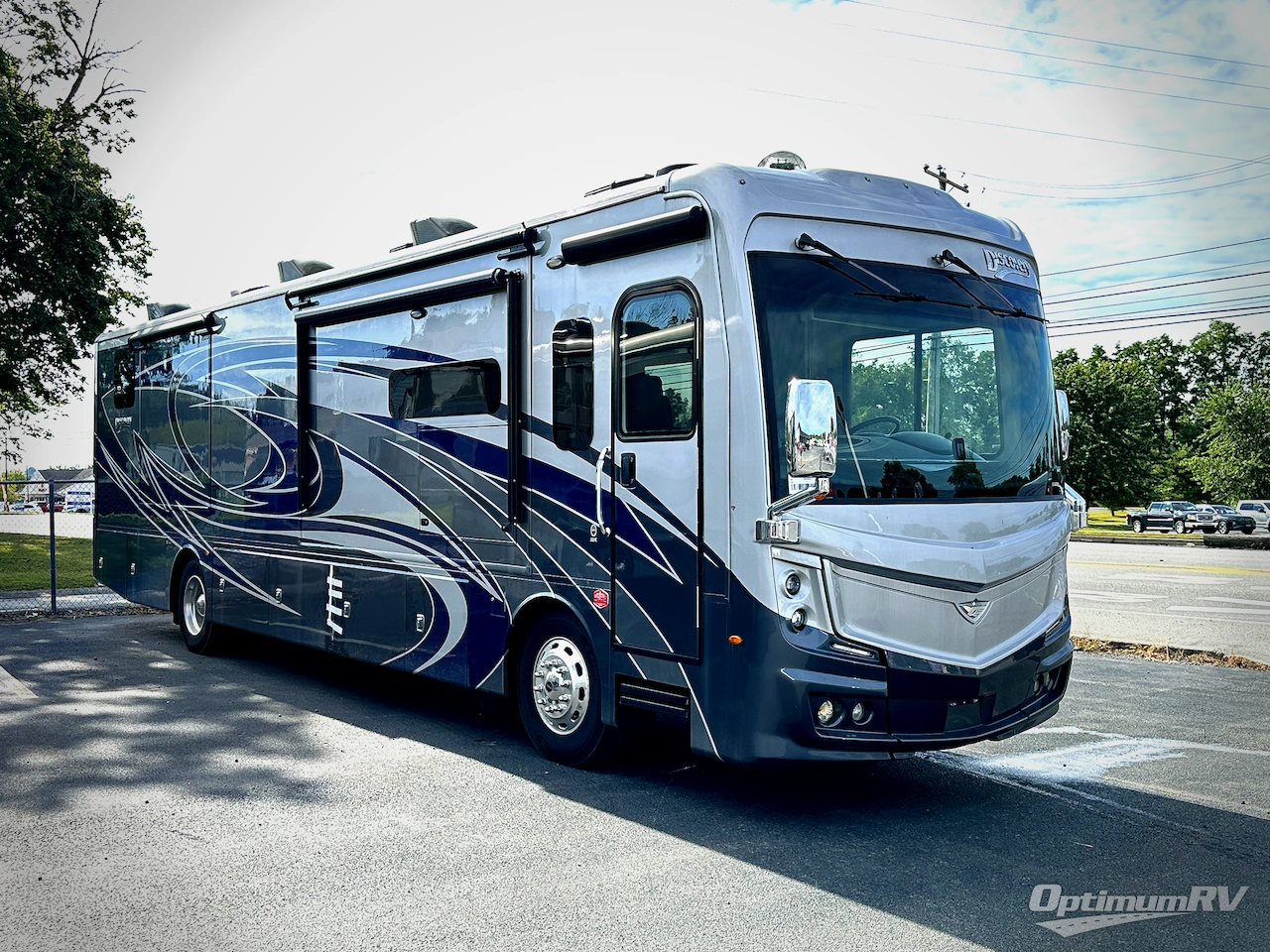 2022 Fleetwood Discovery 38K Photo 1