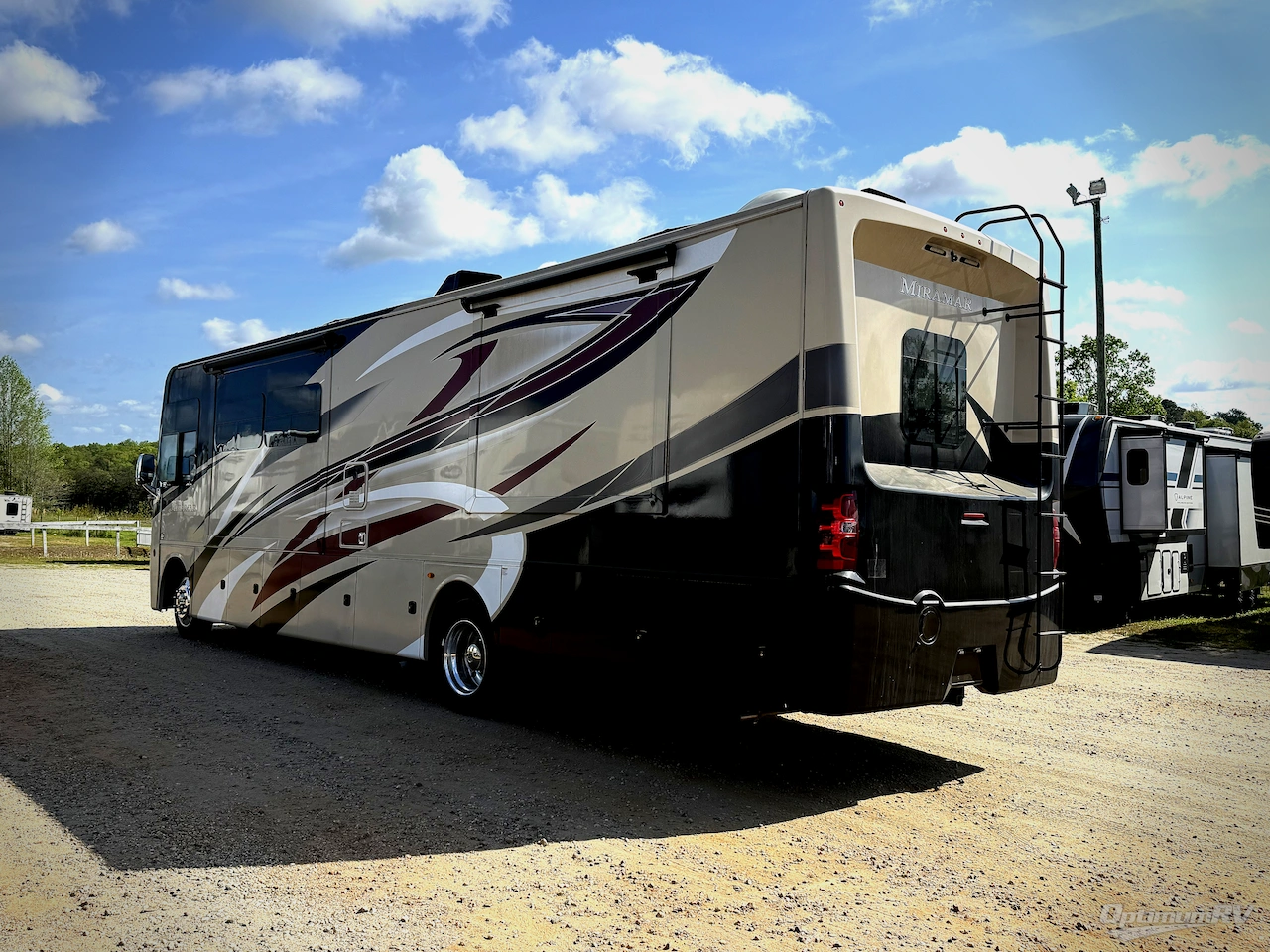 2021 Thor Miramar 35.4 Photo 3