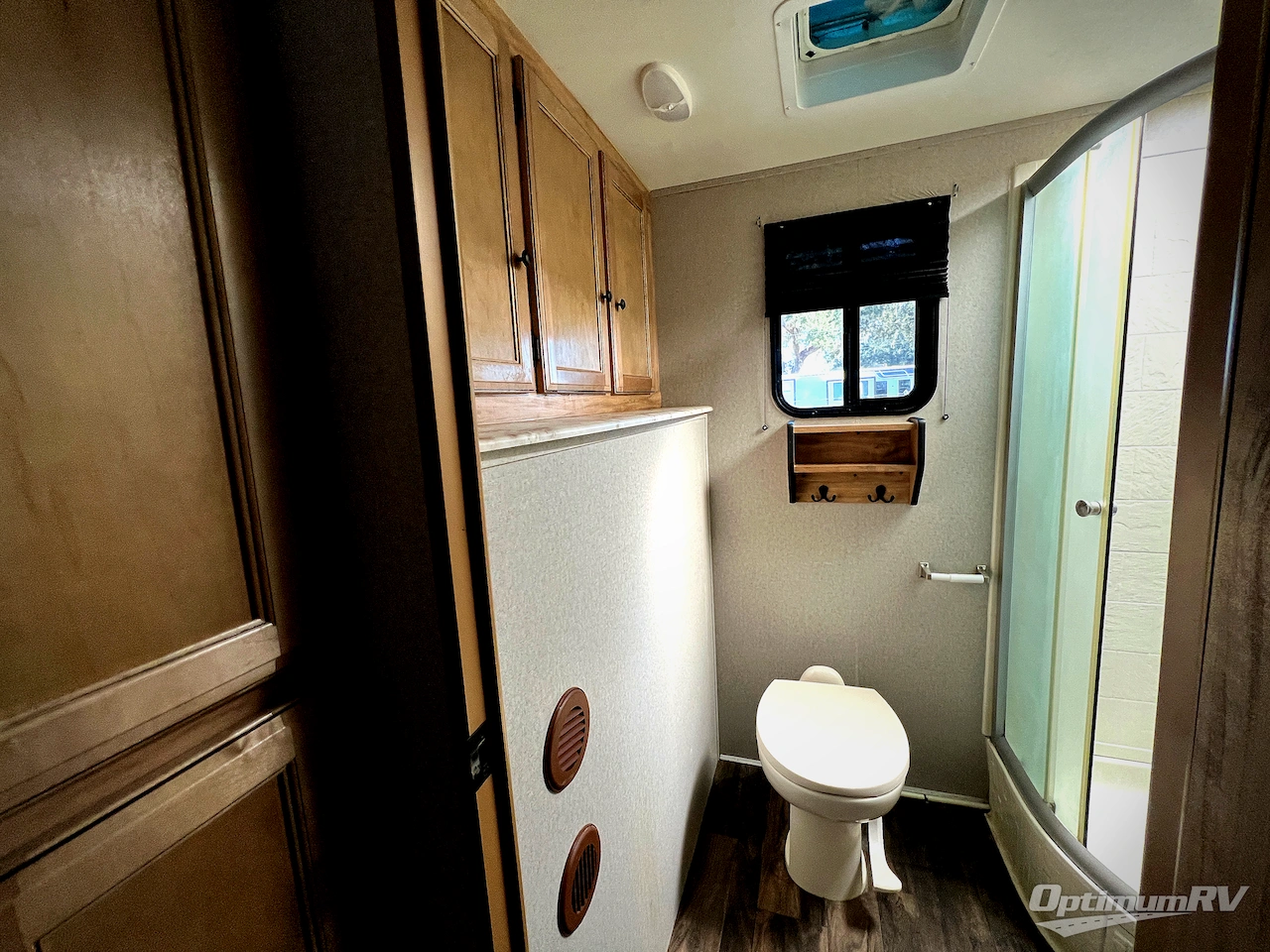 2019 Coachmen Freedom Express Ultra Lite 248RBS Photo 21