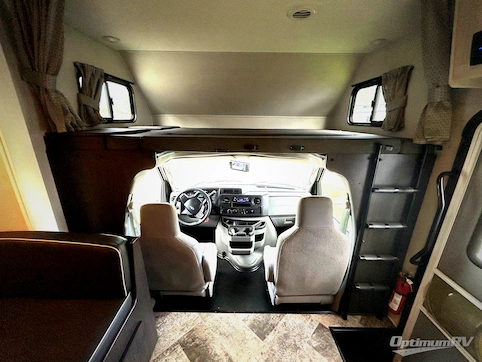 2021 Forest River Sunseeker LE 2550DSLE Ford RV Photo 3