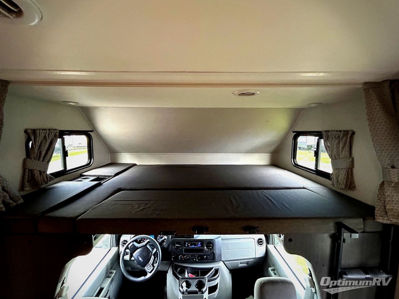 2021 Forest River Sunseeker LE 2550DSLE Ford Photo 10