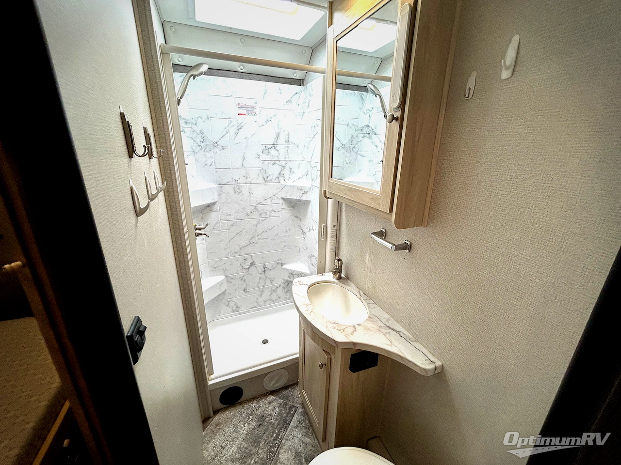 2021 Forest River Sunseeker LE 2550DSLE Ford Photo 17