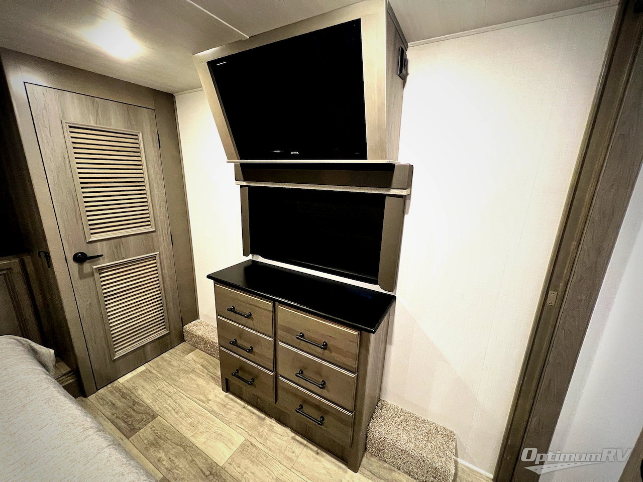 2022 Keystone Montana 3791RD Photo 25