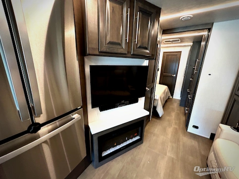 2024 Forest River Georgetown 7 Series 36D7 RV Photo 3
