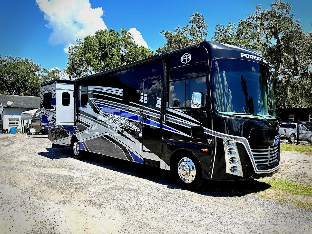 2024 Forest River Georgetown 7 Series 36D7 Photo 1