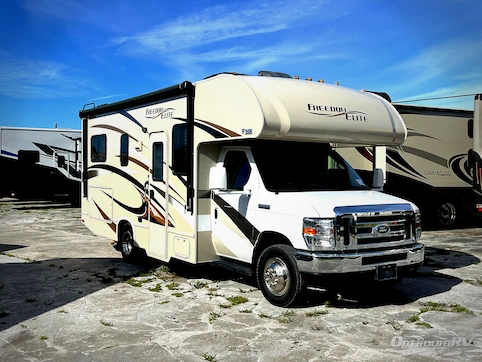 Used 2017 Thor FREEDOM ELITE 23H Featured Photo