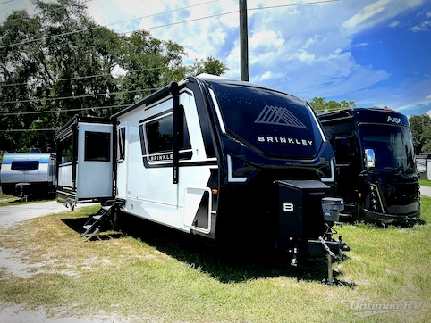 Used 2025 Brinkley Model Z Air 297 Featured Photo