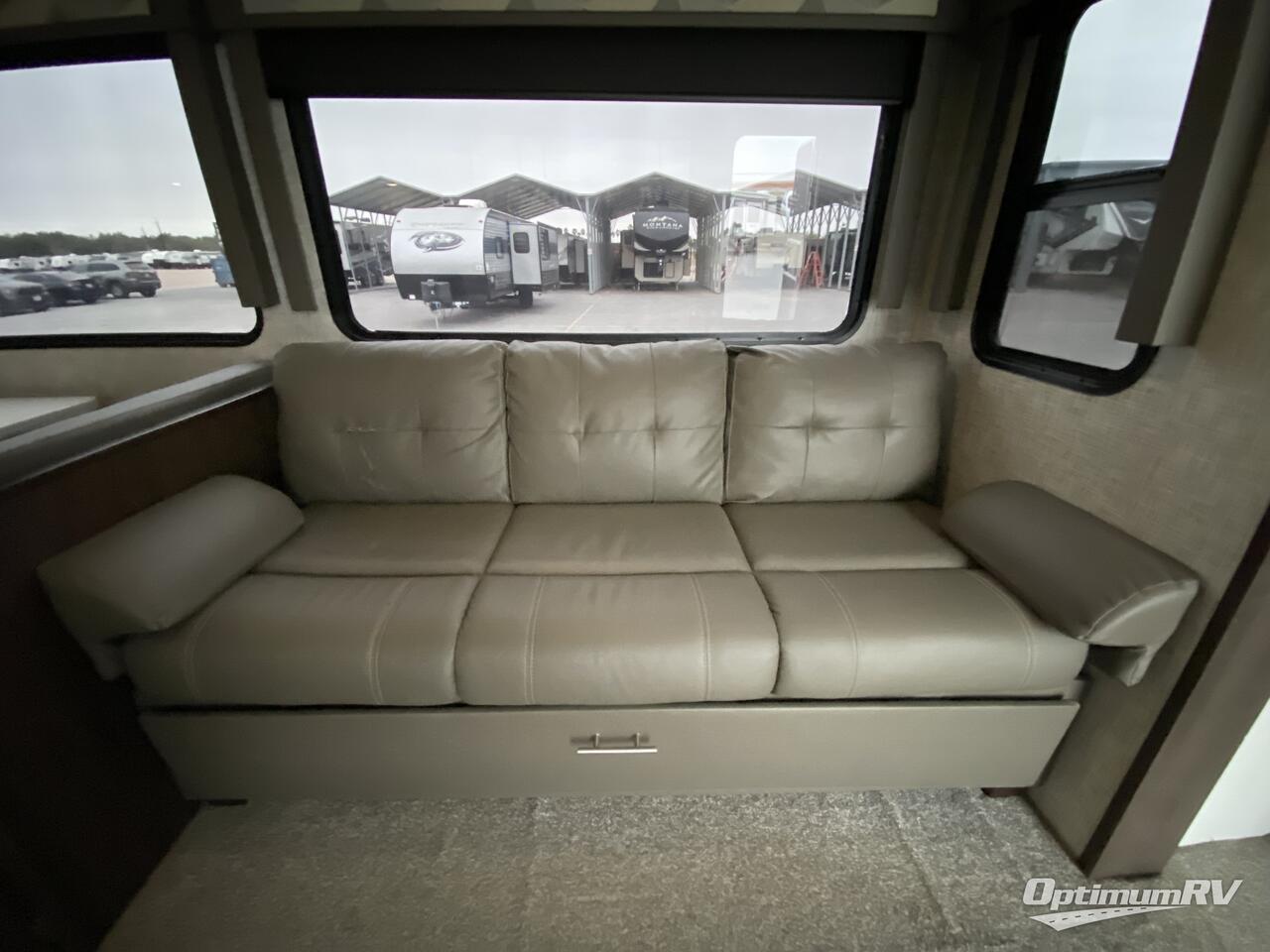 2019 Forest River Wildwood 27RKS Photo 16