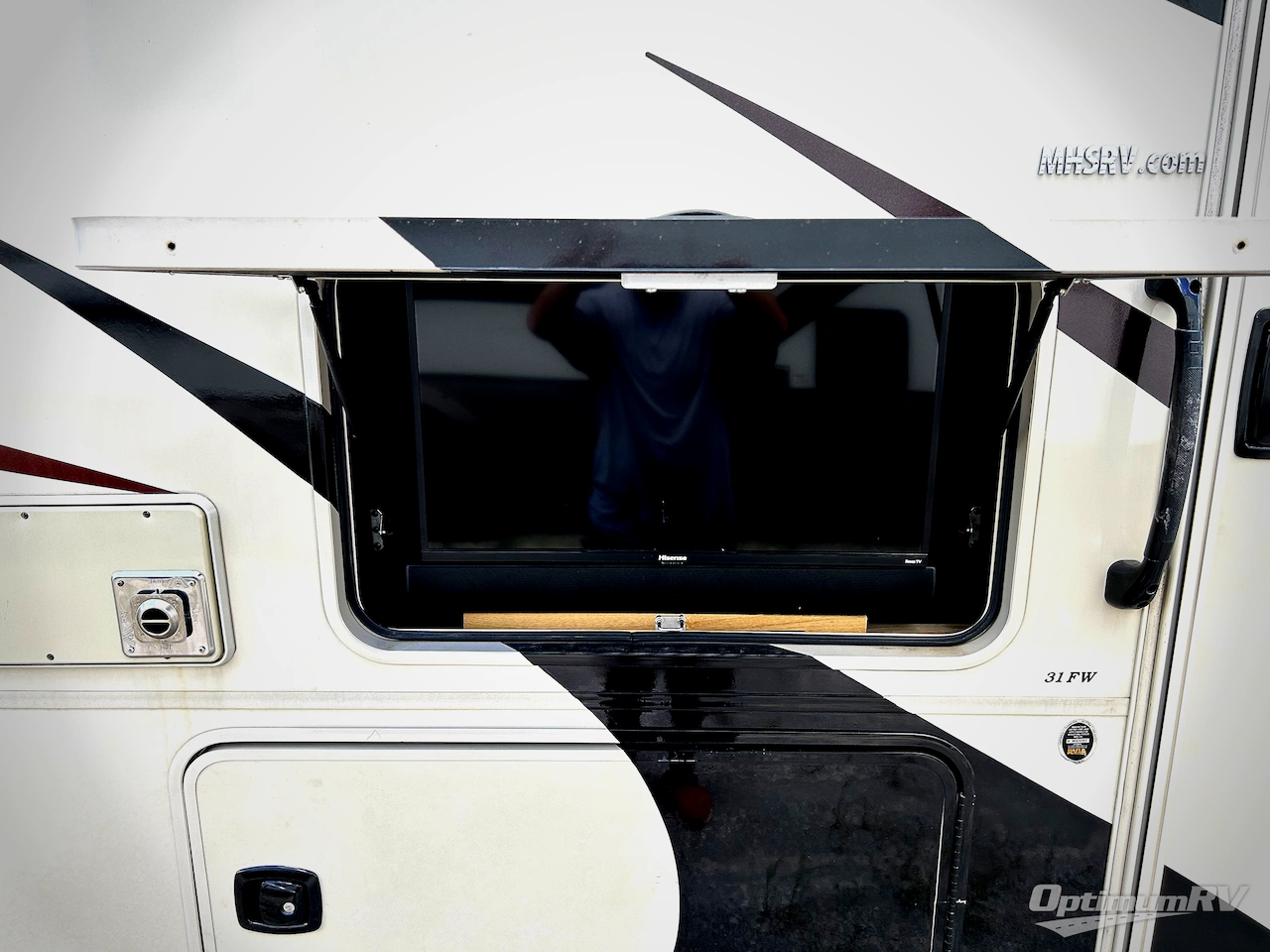 2018 Coachmen Mirada 31FW Photo 13