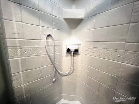 2024 CrossRoads Sunset Trail SS330SI RV Photo 4