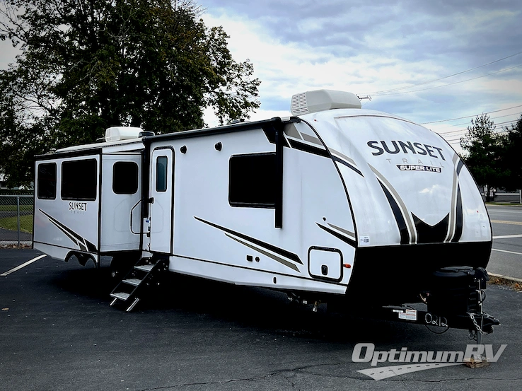 2024 CrossRoads Sunset Trail SS330SI RV Photo 1
