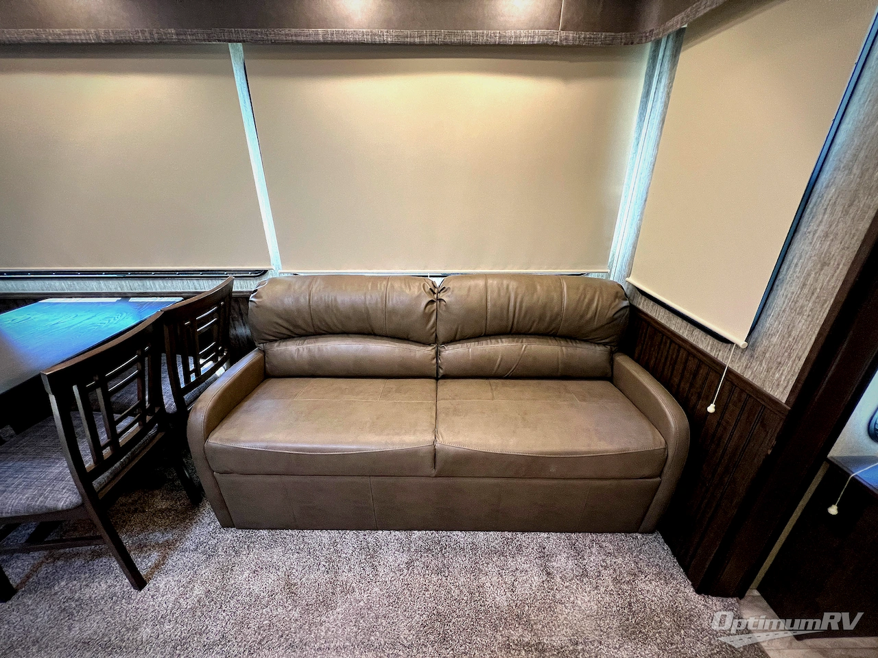 2019 Grand Design Solitude S-Class 2930RL Photo 14