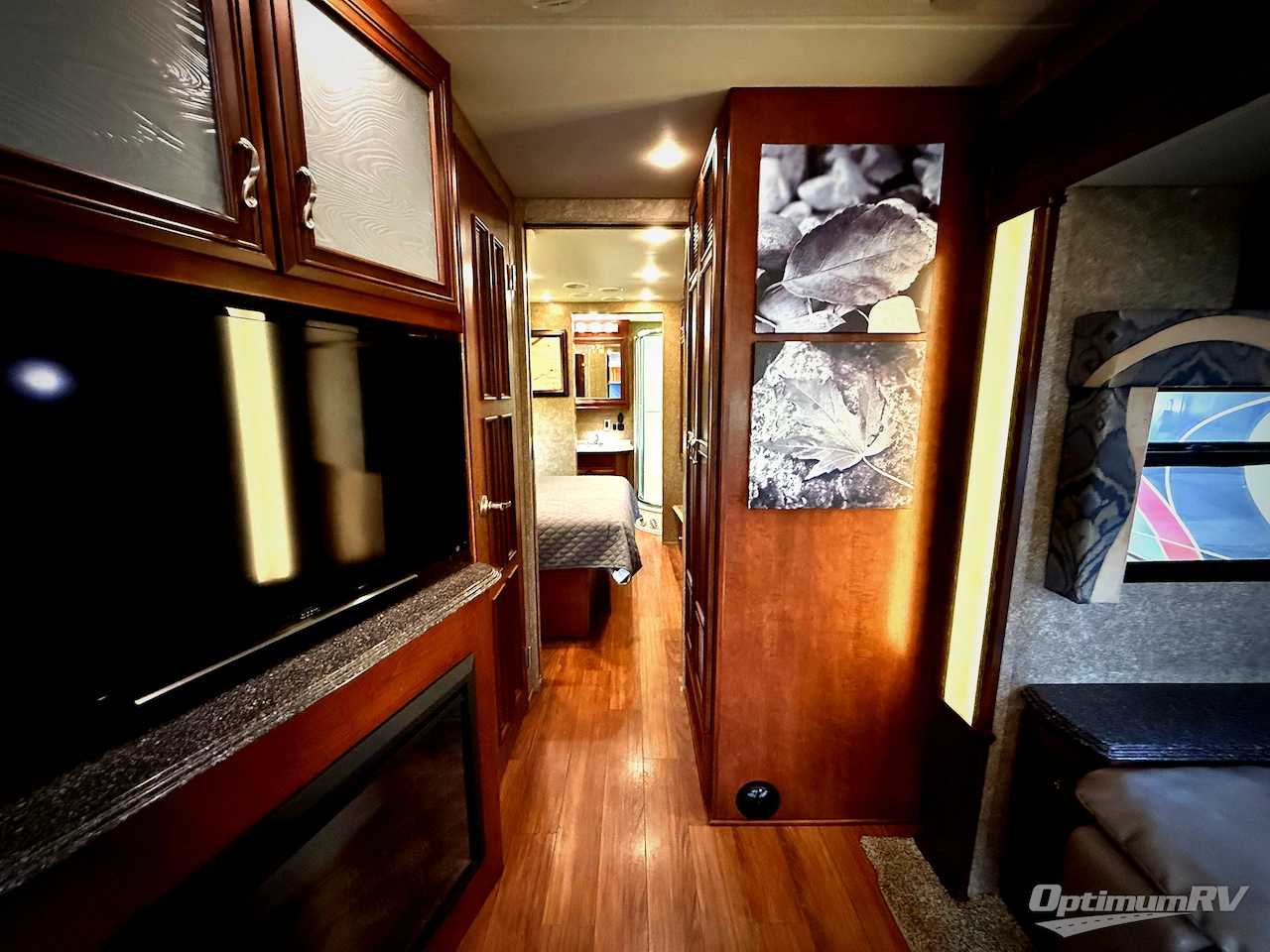 2015 Newmar Canyon Star 3610 Photo 12