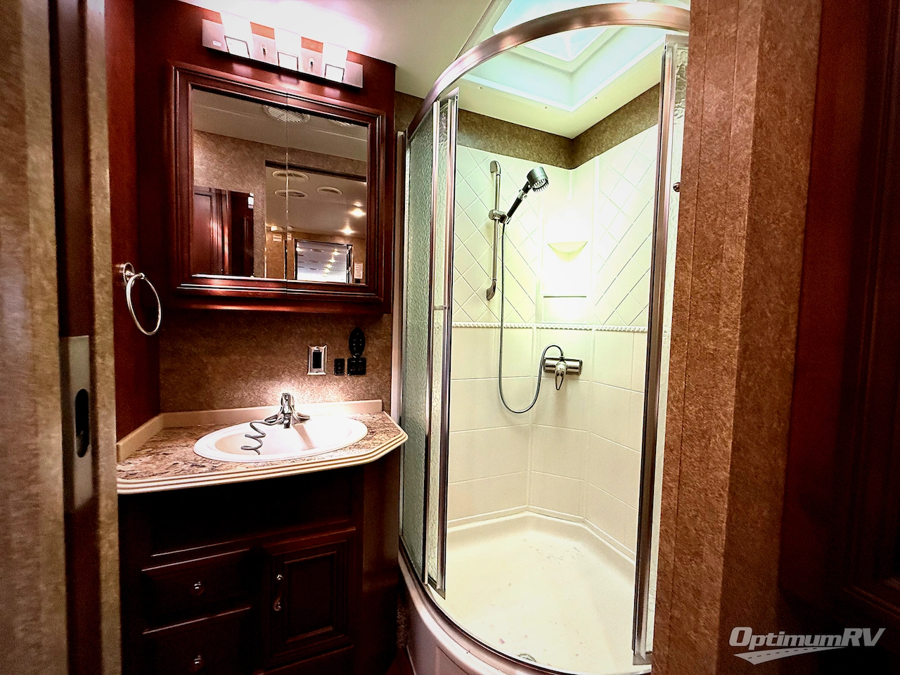 2015 Newmar Canyon Star 3610 Photo 17