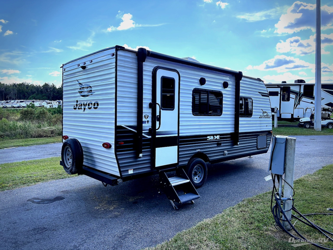 2023 Jayco Jay Flight SLX 195RB Photo 2