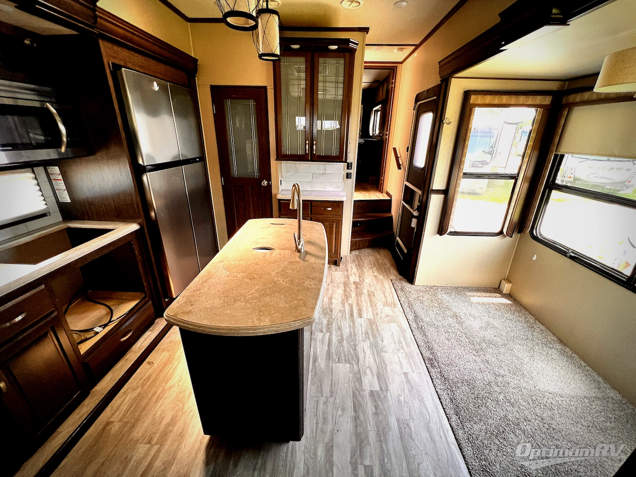 2019 Grand Design Solitude 375RES Photo 5