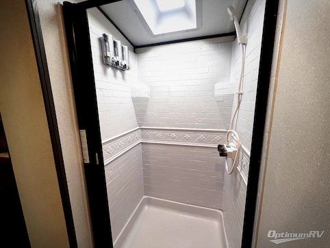 2021 Cruiser Shadow Cruiser 257MKS RV Photo 4