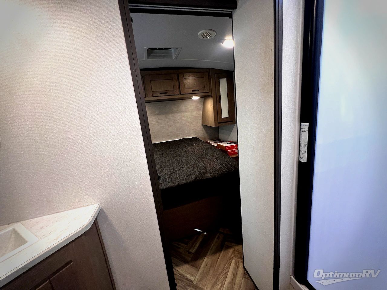 2021 Cruiser Shadow Cruiser 257MKS Photo 32