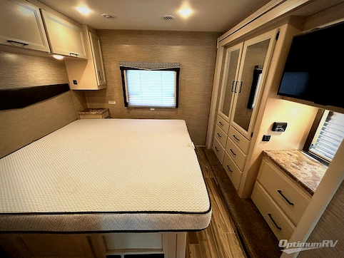2023 Thor ACE 32B RV Photo 4
