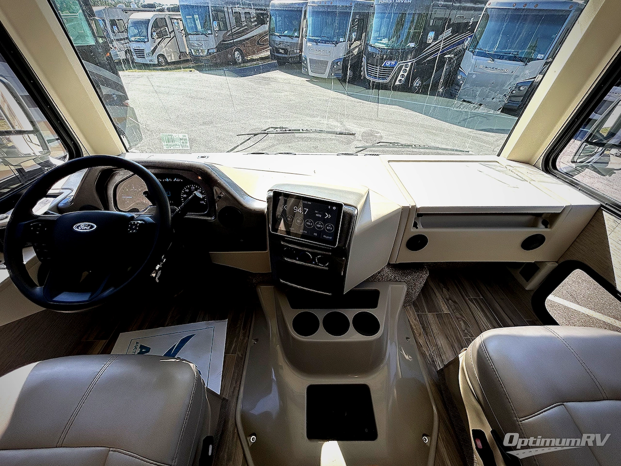 2023 Thor ACE 32B Photo 4