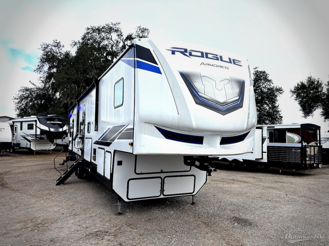 2023 Forest River Vengeance Rogue Armored VGF4007G2 Photo 1