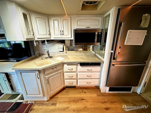 2005 Newmar Mountain Aire Diesel 3743 RV Photo 2