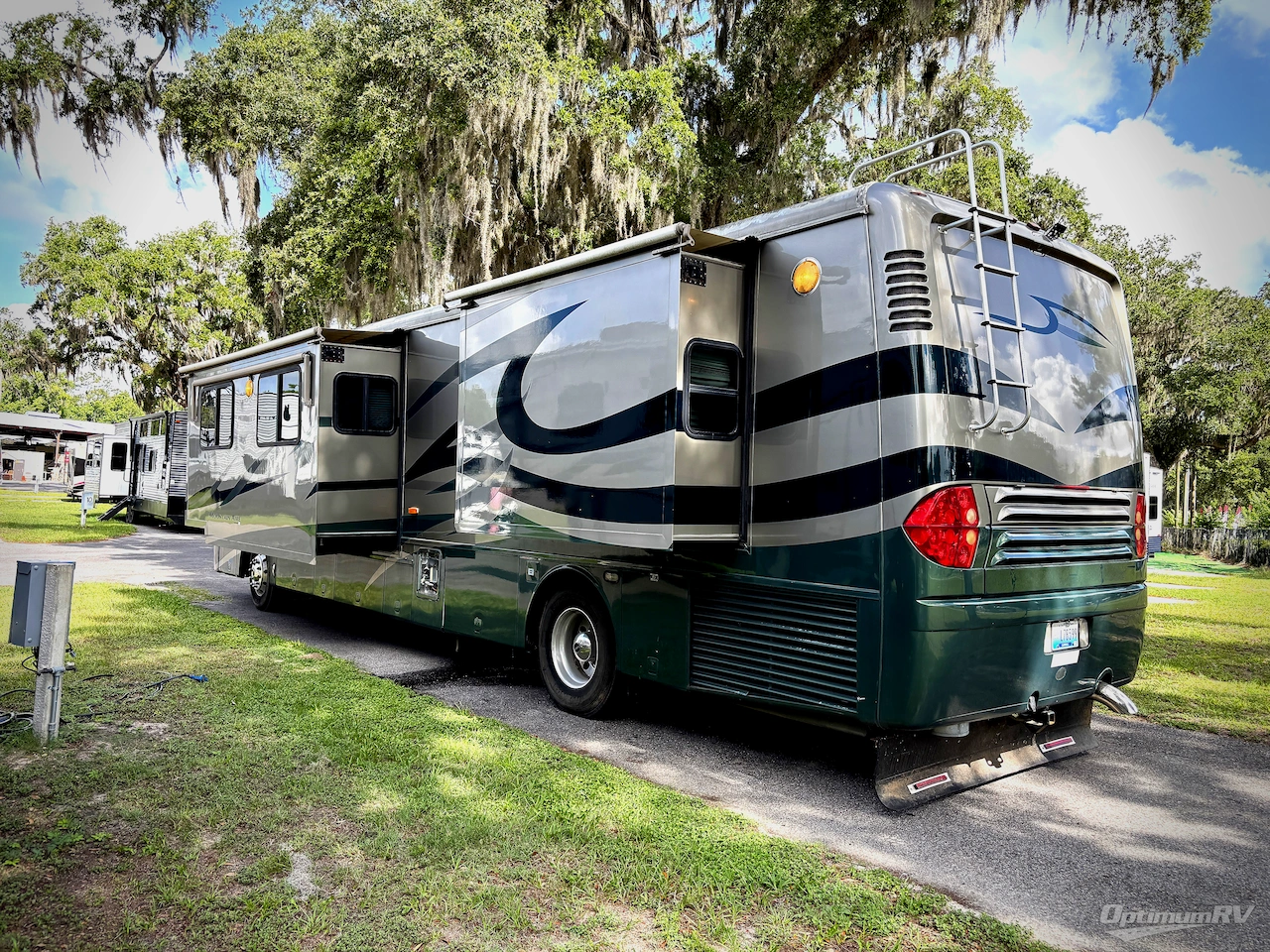 2005 Newmar Mountain Aire Diesel 3743 Photo 3
