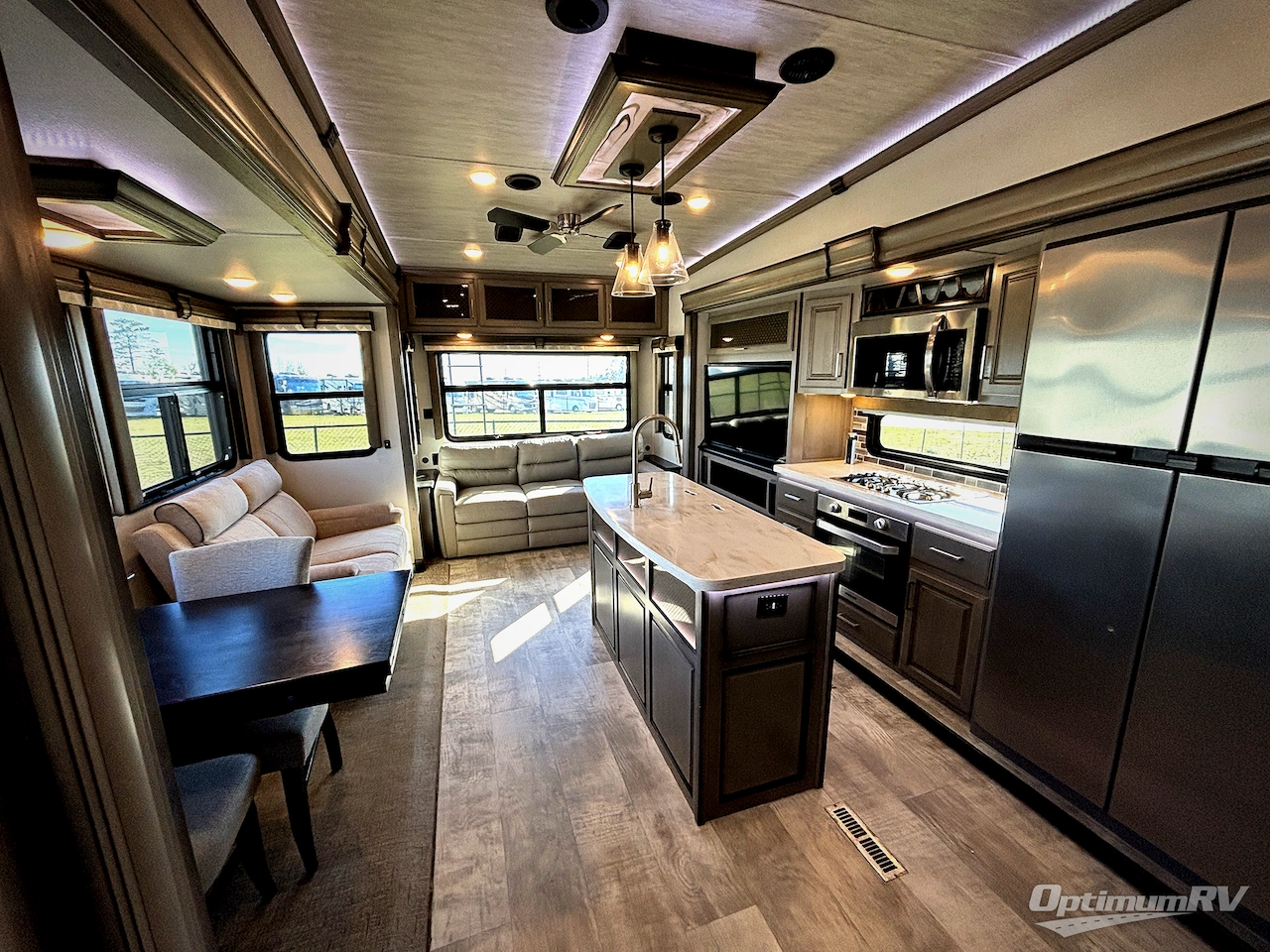 2020 Keystone Montana Legacy 3120RL Photo 4