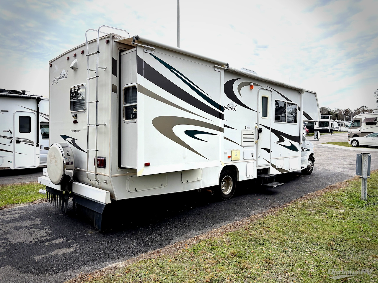 2007 Jayco Greyhawk 30 GS Photo 2