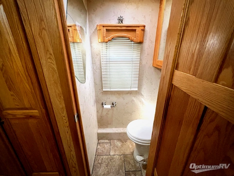 2008 Teton Experience 36' Liberty XT3 RV Photo 4