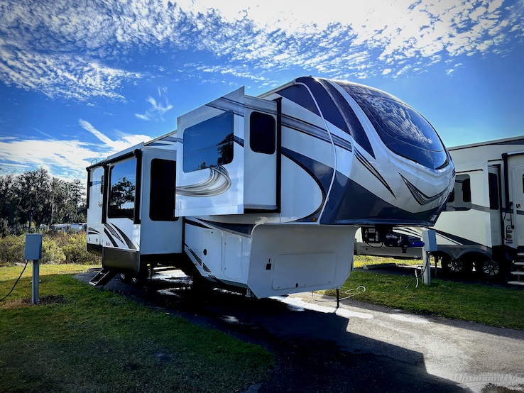 2022 Grand Design Solitude 346FLS RV Photo 1