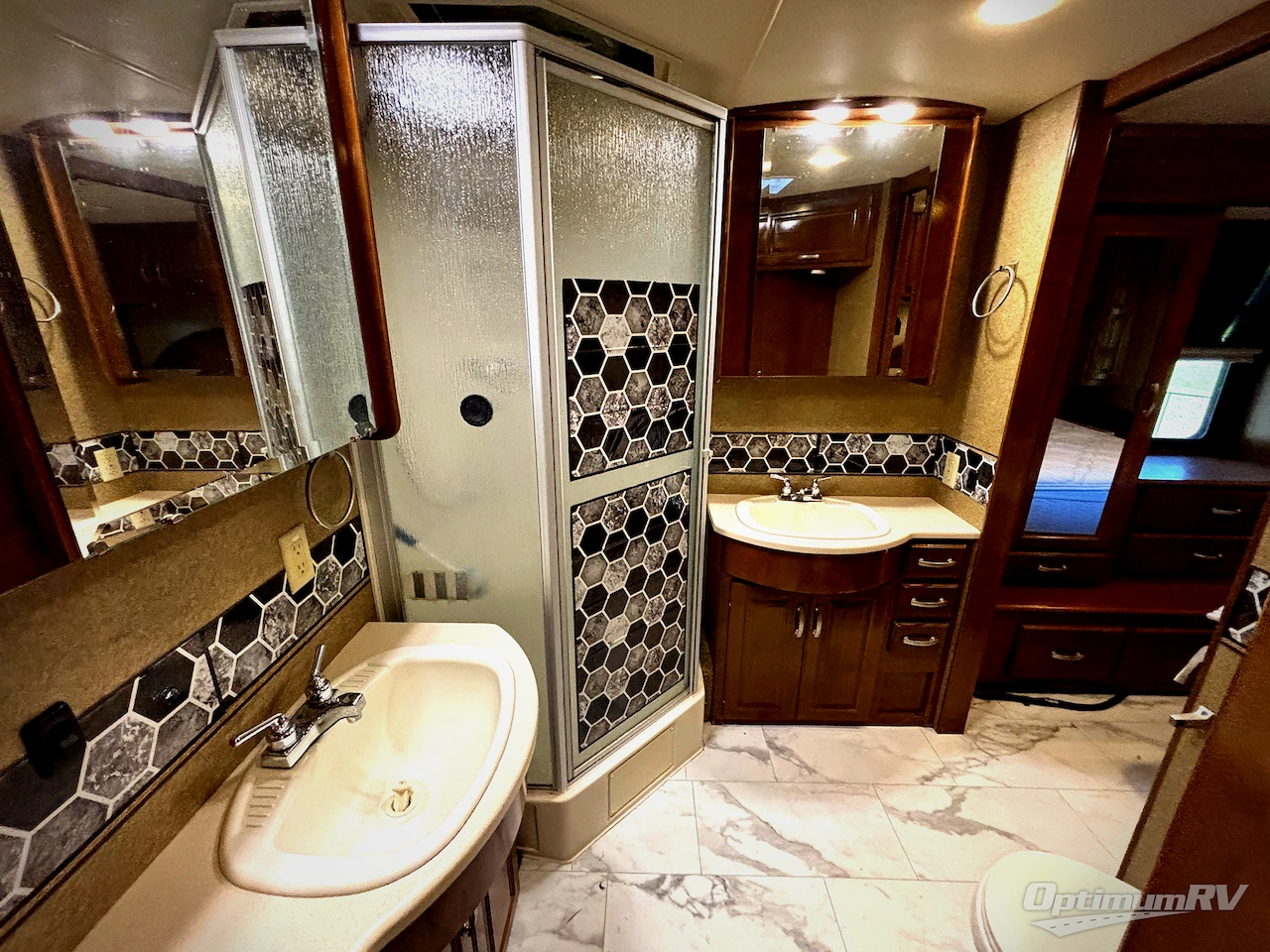 2014 Thor Challenger 37GT Photo 16