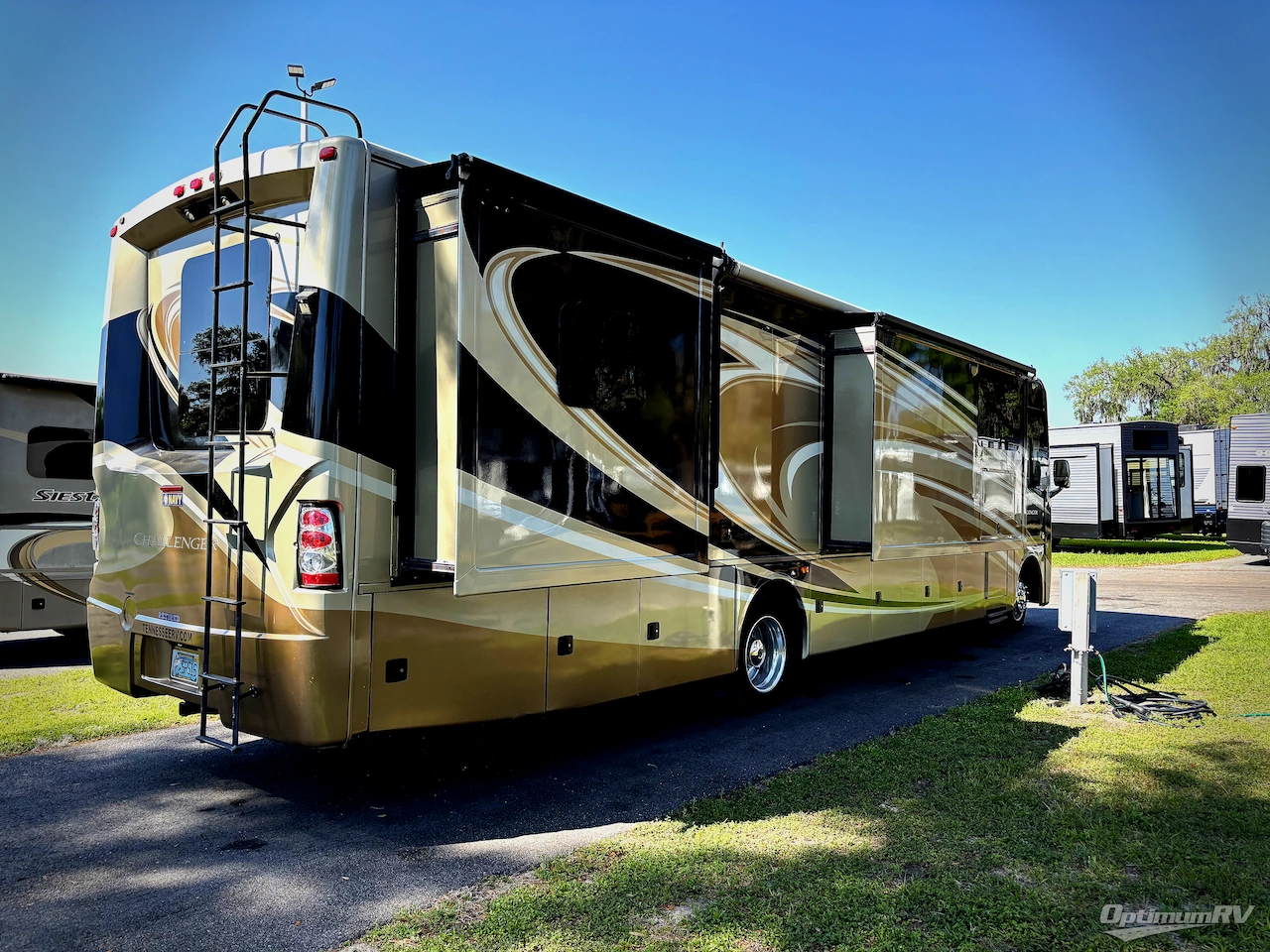 2014 Thor Challenger 37GT Photo 2