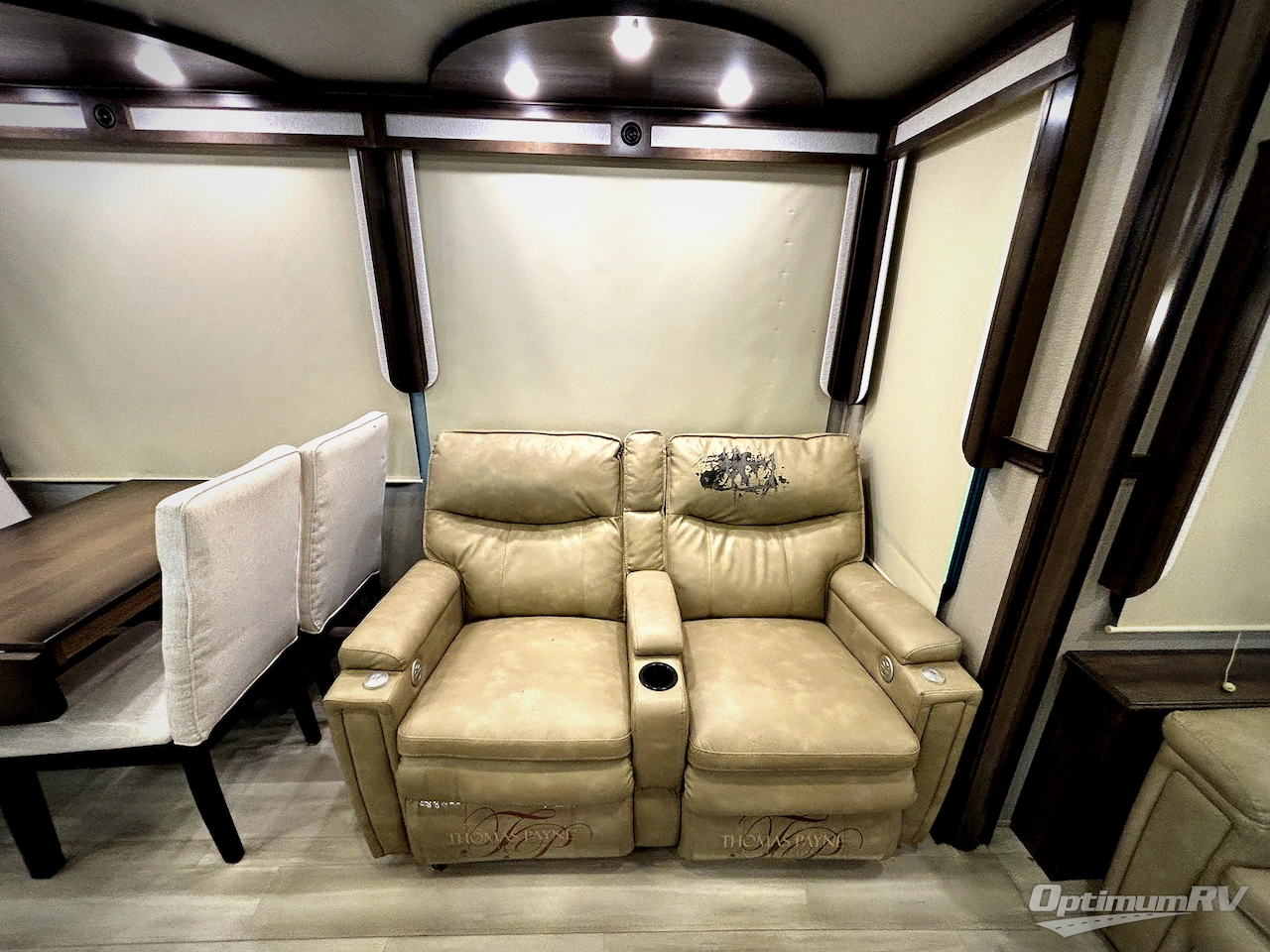 2021 Grand Design Solitude 310GK-R Photo 19