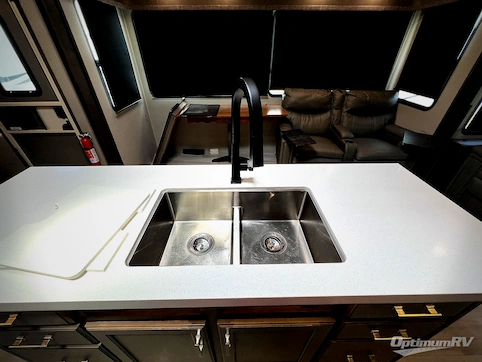2021 Grand Design Solitude S-Class 2930RL RV Photo 2