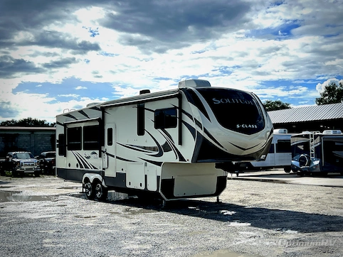 Used 2021 Grand Design Solitude S-Class 2930RL Featured Photo