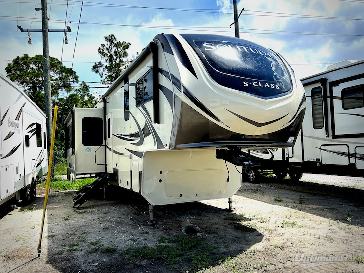 2021 Grand Design Solitude S-Class 2930RL RV Photo 1