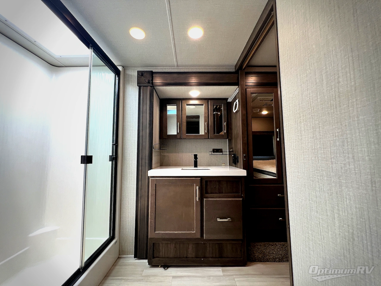 2021 Grand Design Solitude S-Class 2930RL Photo 16