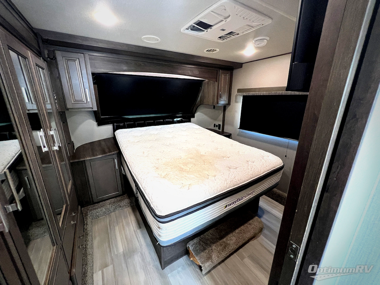 2021 Grand Design Solitude S-Class 2930RL Photo 21