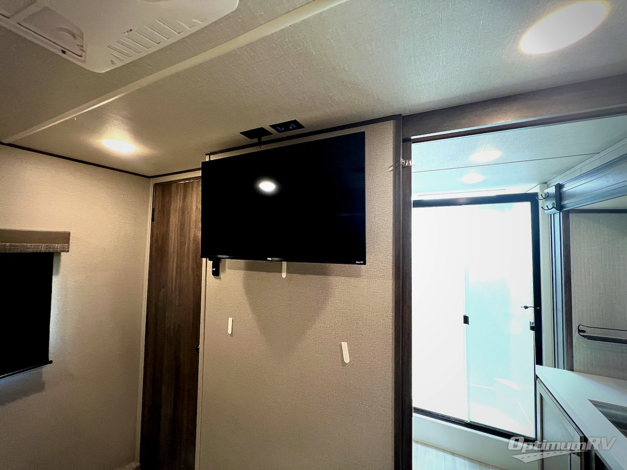 2021 Grand Design Solitude S-Class 2930RL Photo 22