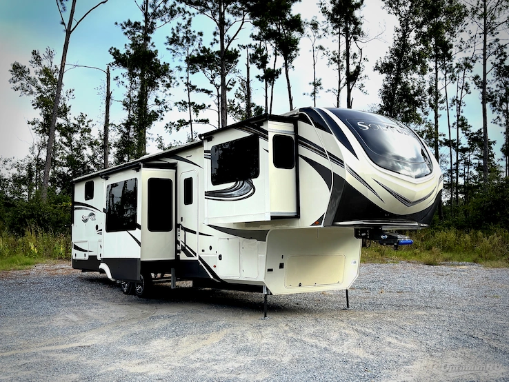 2021 Grand Design Solitude 380FL R RV Photo 1