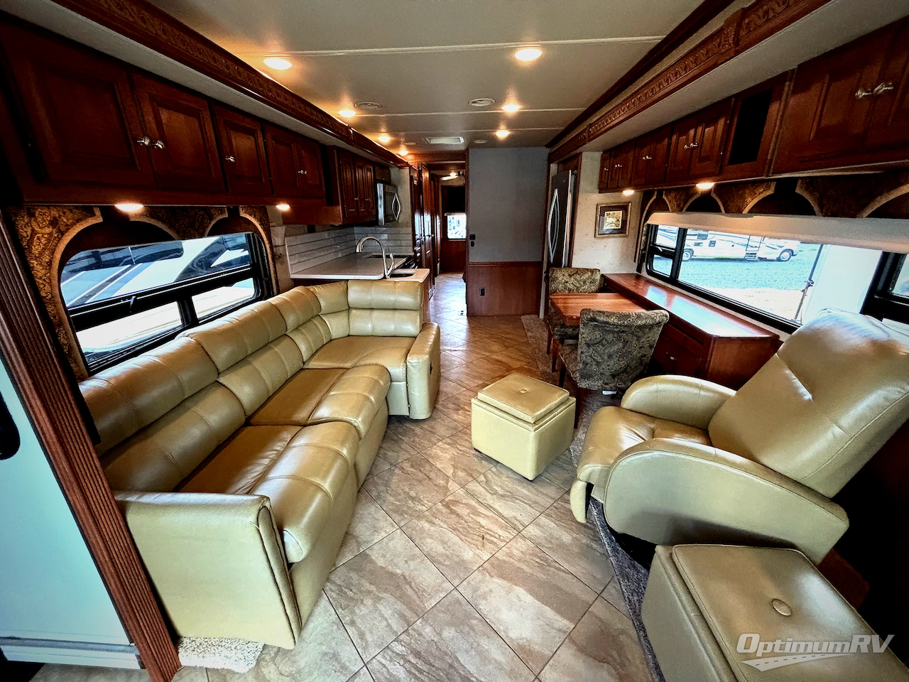 2016 Itasca Suncruiser 38Q Photo 3