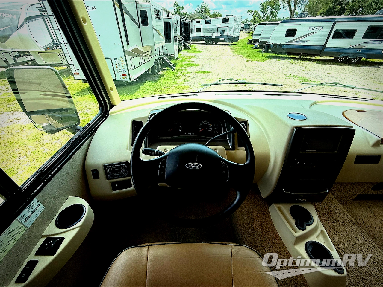 2015 Winnebago Vista 27N Photo 7