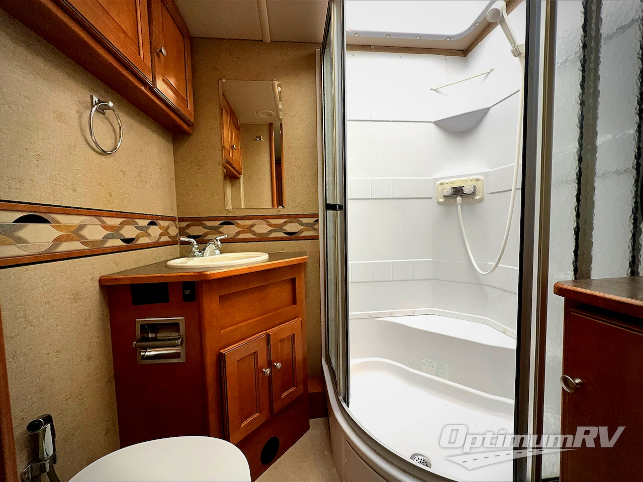 2015 Winnebago Vista 27N Photo 12
