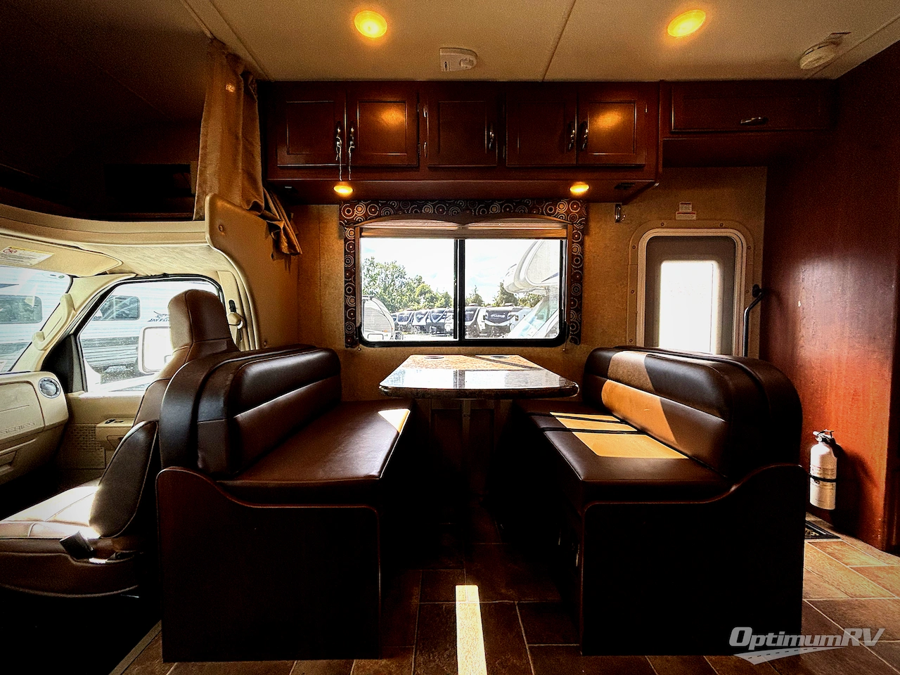 2016 Thor Four Winds 30C Photo 26